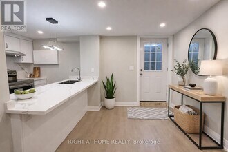 Building Photo - 3551 Autumnleaf Crescent