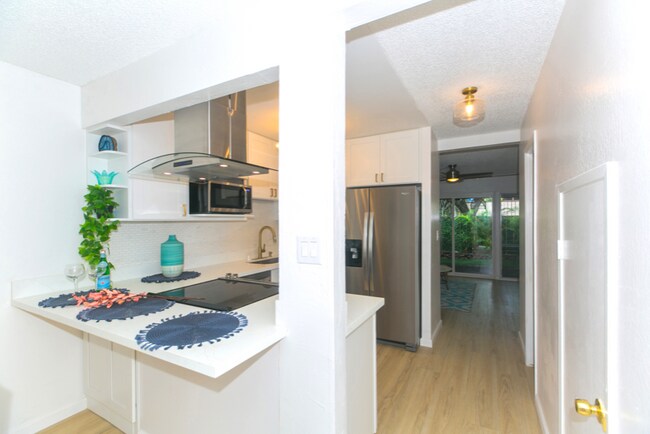 Foto del edificio - 94-1444-1444 Lanikuhana Ave
