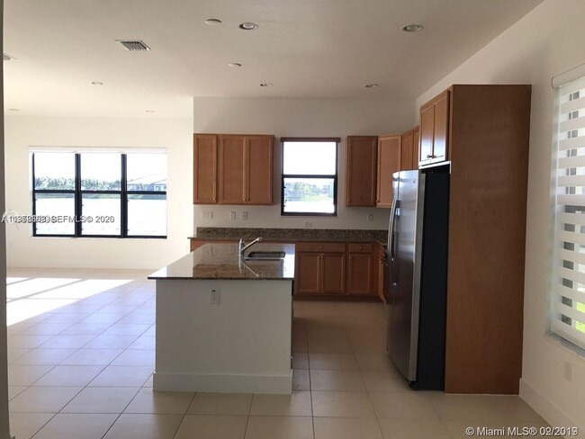 Building Photo - 9574 W 34th Ave