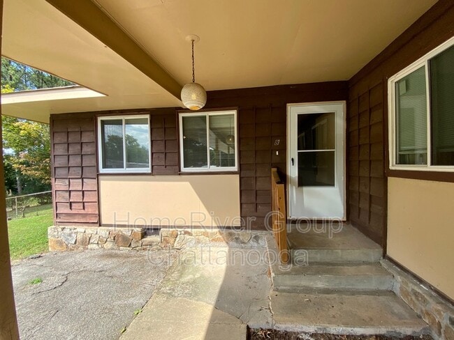 Building Photo - 6410 Archer Rd
