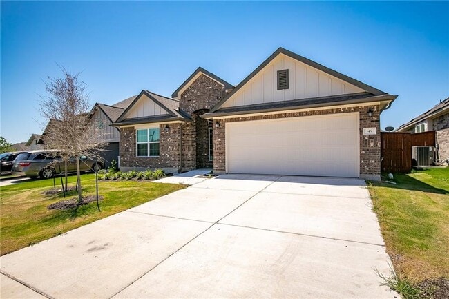Building Photo - 149 Coronella Dr