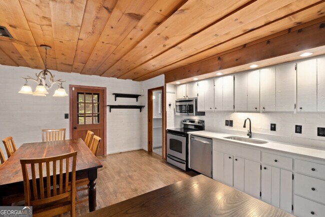 Building Photo - 270 Buckskull Hollow Dr