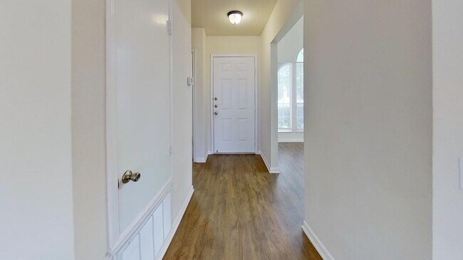Building Photo - 201 Crystal Knoll Blvd