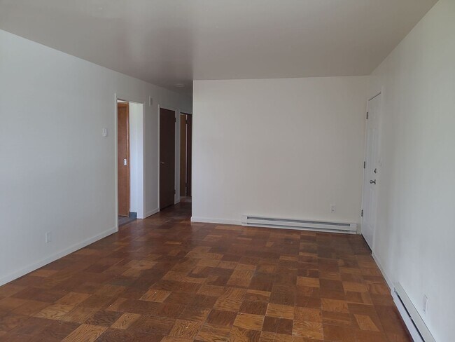 Foto del edificio - 8912 Travis Dr