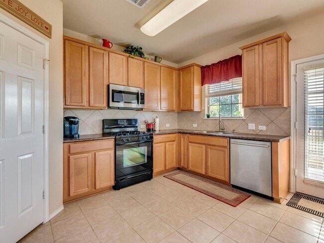 Building Photo - 9201 Brodie Ln