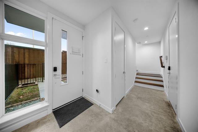 Foto del edificio - 4626 Munger Ave