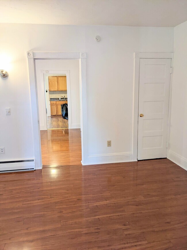 Foto del edificio - 612 E Morton St