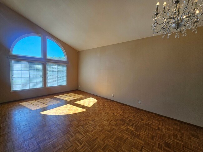 Building Photo - 3076 Valleywood Ct