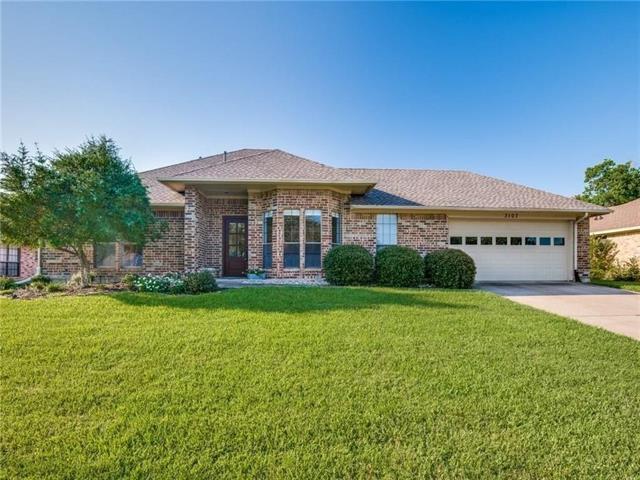 Foto principal - 3107 Trail Lake Dr
