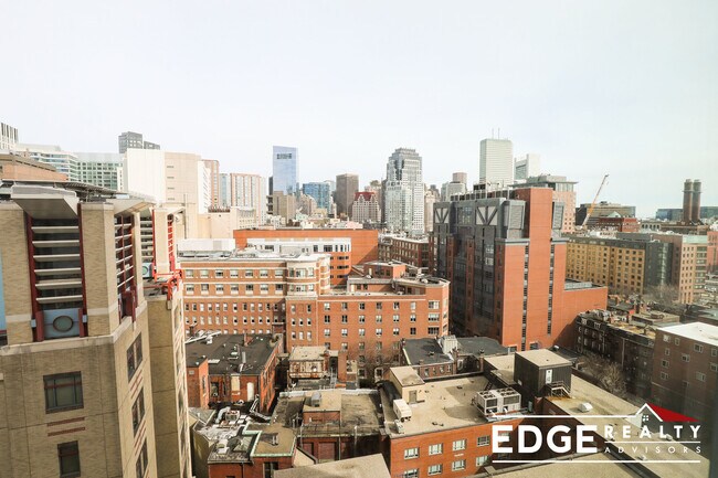 Building Photo - 6 Johnny Ct