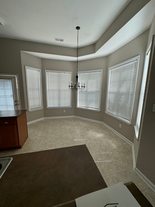 Foto del edificio - 9199 Chastain Pl