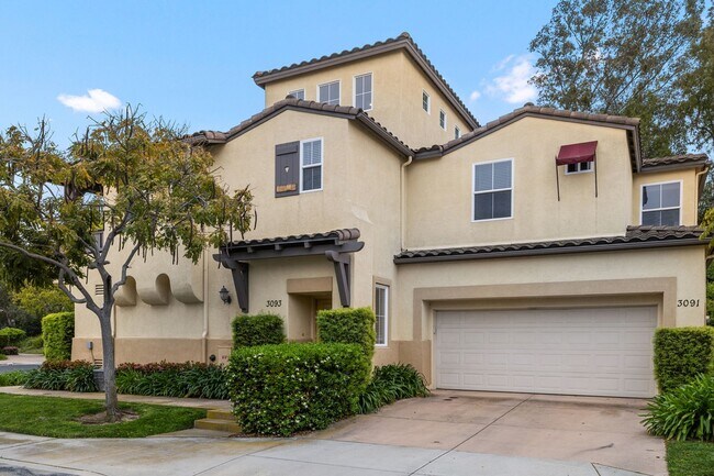 Building Photo - Lovely 2+ Bedroom, 2 Bathroom Townhome in ...