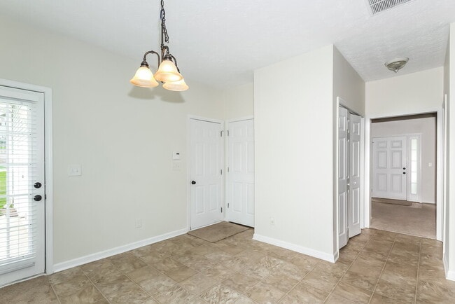 Building Photo - 27 Palladio Way