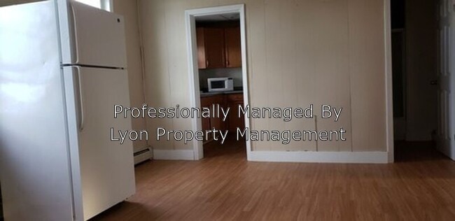 Foto del edificio - 22 Lawn Ave