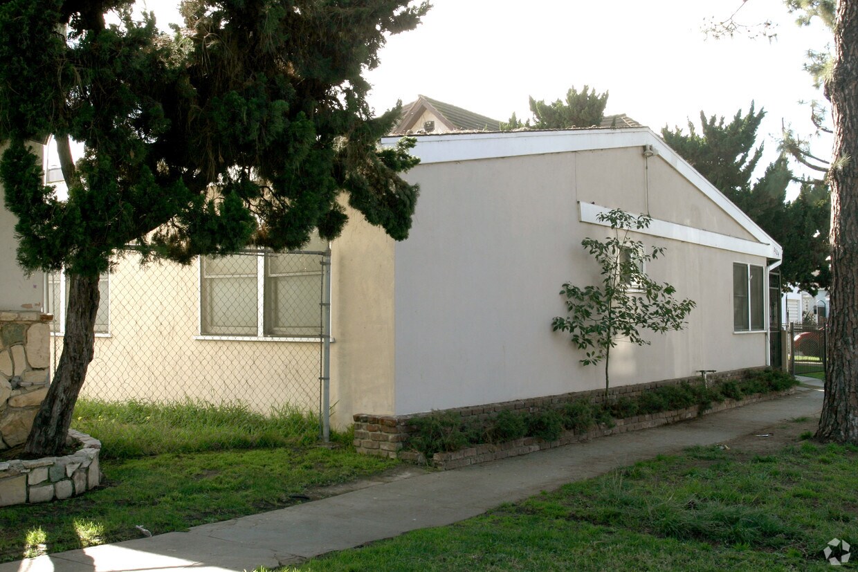 Foto del edificio - 2724 E Spaulding St