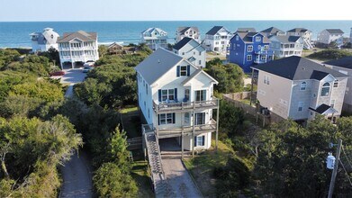 Building Photo - 2060 New River Inlet Rd