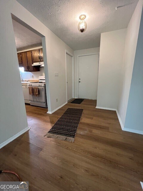 Foto del edificio - 2301 Ranch Trail NW