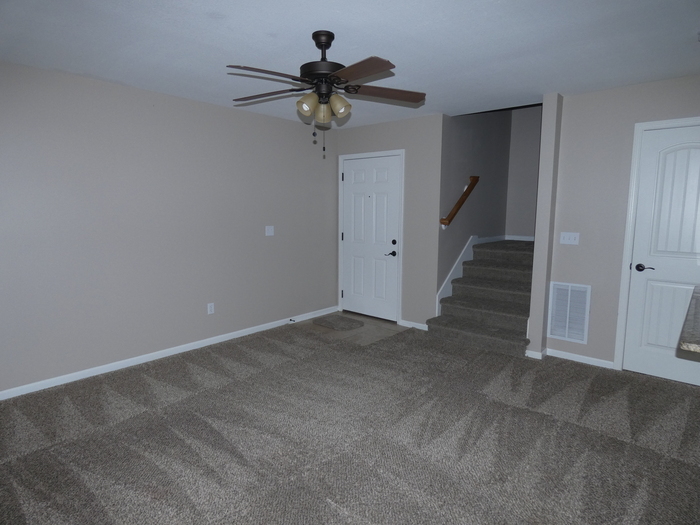 Foto principal - 9445 N Baltimore Ave