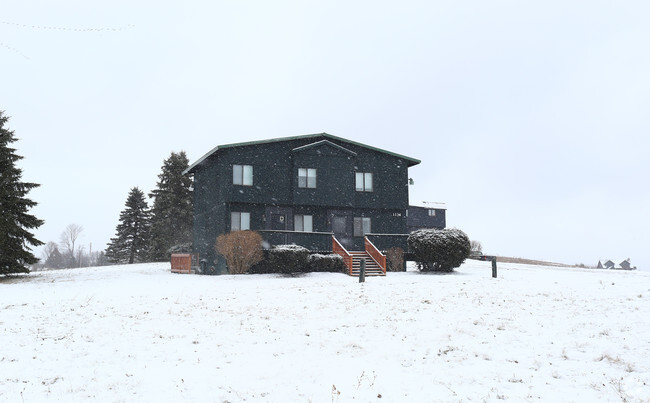 Building Photo - Country Hills