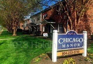 Building Photo - 1804 Chicago Ave