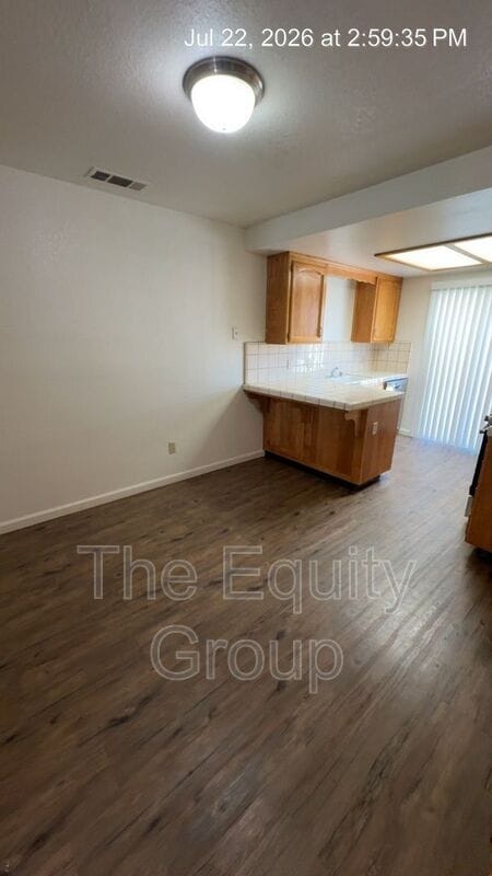 Building Photo - 1330 S Rossmoor St
