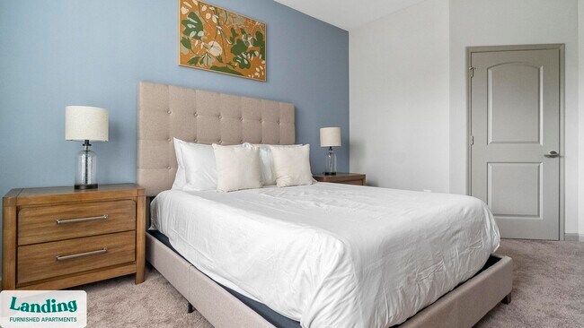 Foto del edificio - 900 E Six Forks Rd