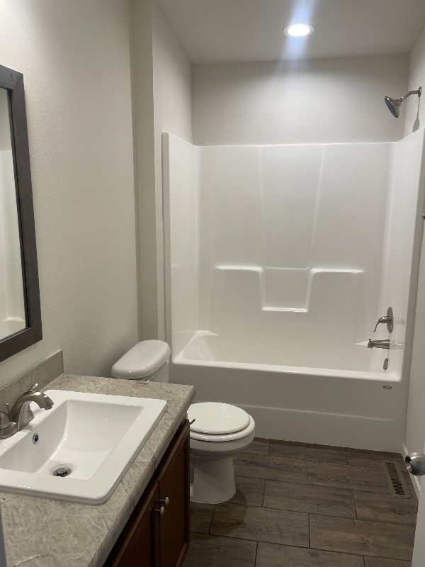 Foto del edificio - 2393 Elmira St