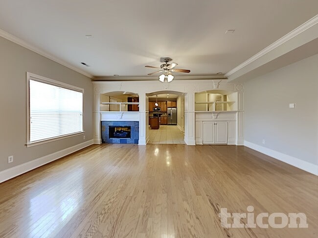 Foto del edificio - 2655 James Edmon Ct