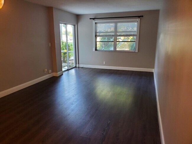 Building Photo - 6501 Winfield Blvd