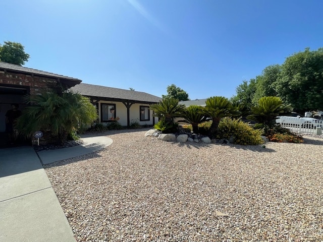 Building Photo - 26458 Larkspur St
