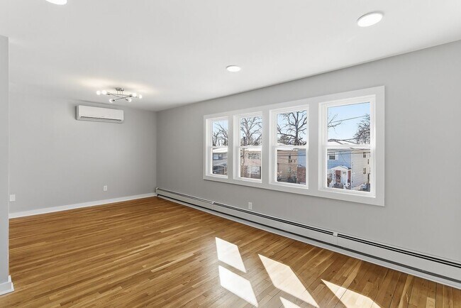 Foto del edificio - 19 Evelyn Ct