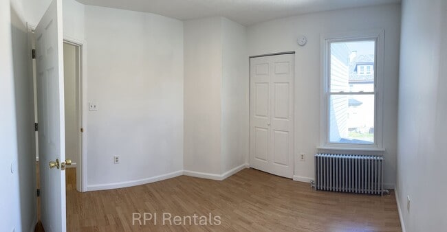 Foto del edificio - Newly Remodeled 2 Bedroom House