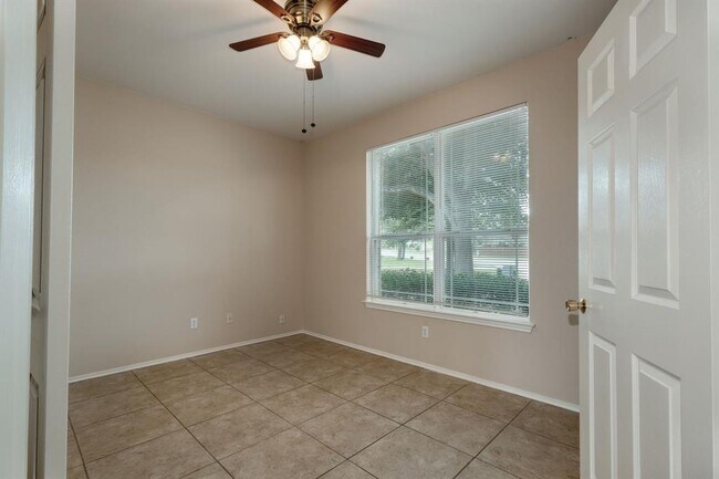 Foto del edificio - 116 Rio Grande Dr