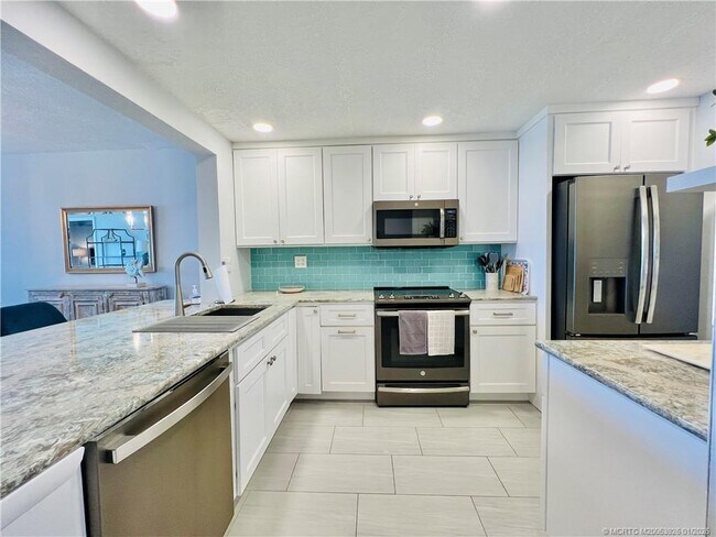 Foto del edificio - 9400 S Ocean Dr