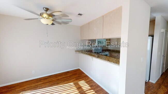 Foto del edificio - 669 Diamond Way