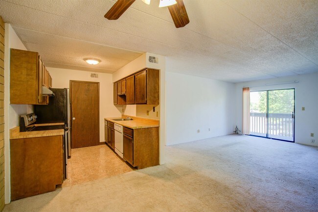 Foto del edificio - 111 Sugar Pine Ln