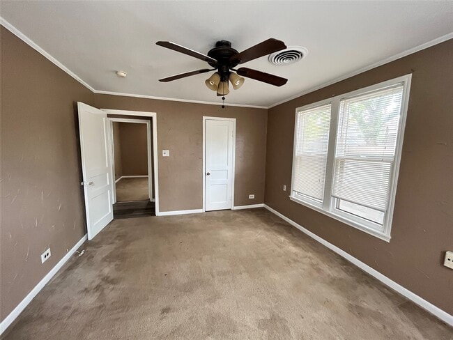 Foto del edificio - 103 E Stone St