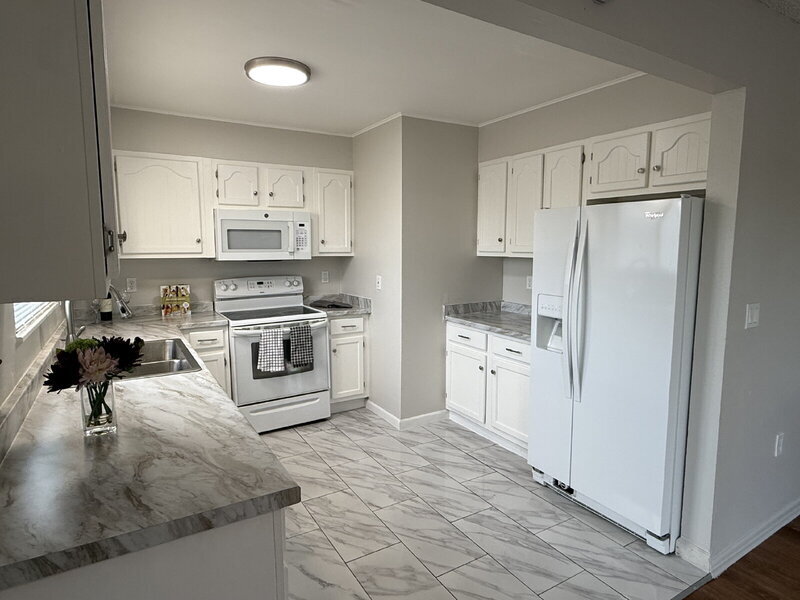 Foto principal - 3373 S Alcott St