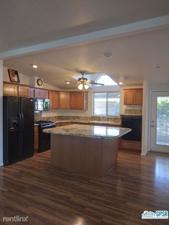 Building Photo - 2 br, 2 bath House - 73400 Indian Creek Way