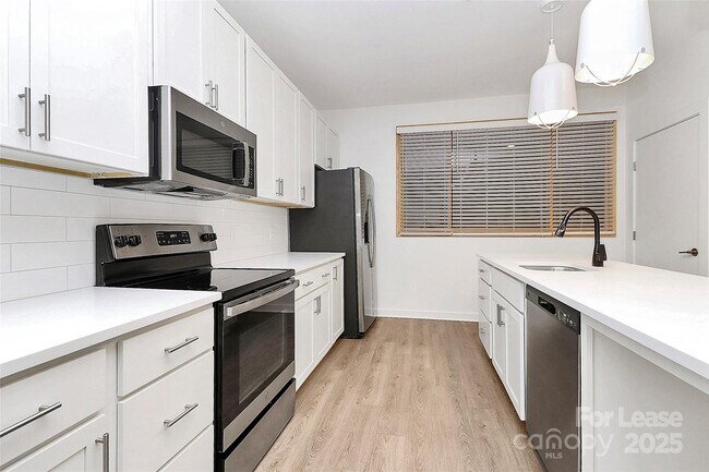 Building Photo - 1115 Seigle Ave