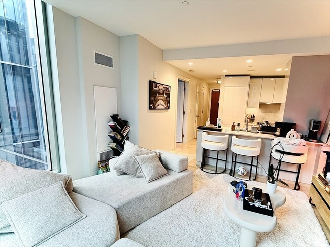 Foto del edificio - 133 Seaport Blvd