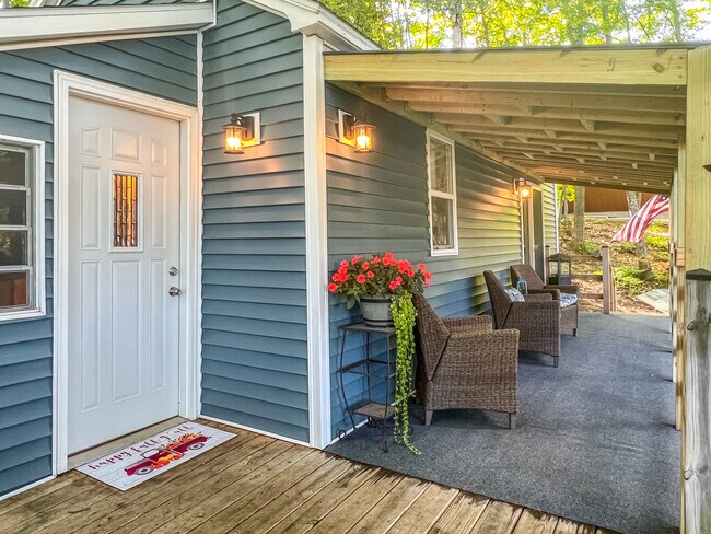 Foto del edificio - 8 Co Rd JPB