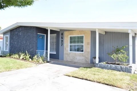 Foto del edificio - 6527 S West Shore Cir