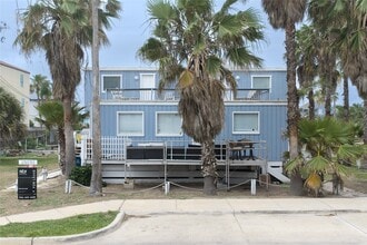 Building Photo - 2615 Gulf Blvd