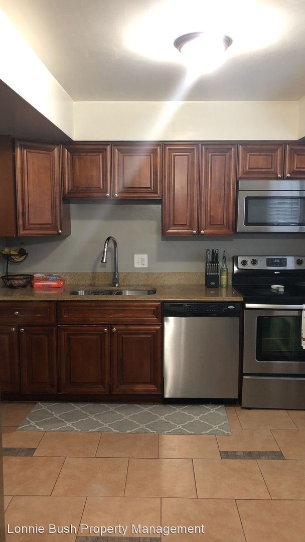 Foto del edificio - 3 br, 1.5 bath House - 3801 Counselor Lane