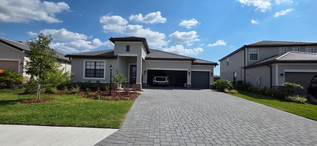 Building Photo - 15254 Sea Salt Wy