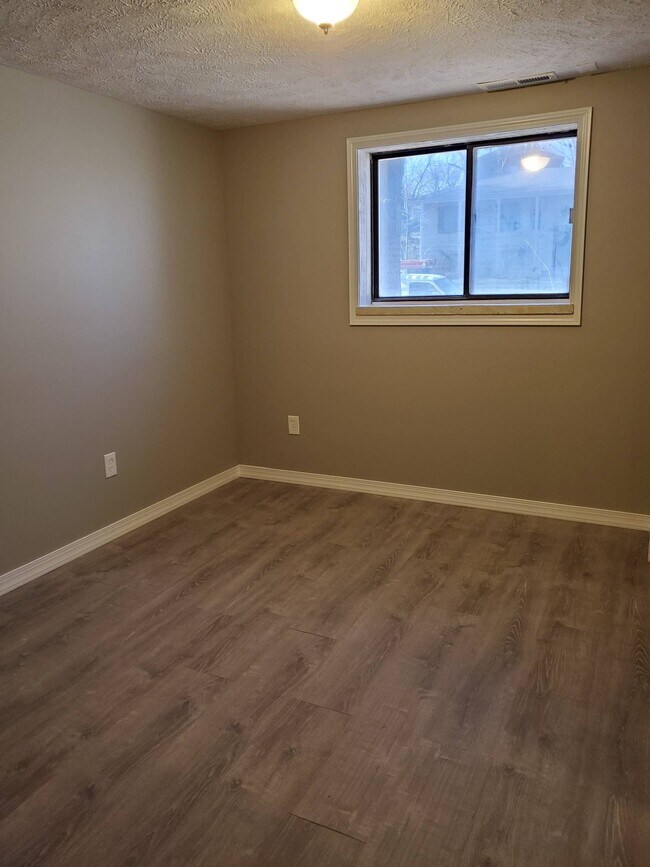 Foto del edificio - 5629 S 139th St