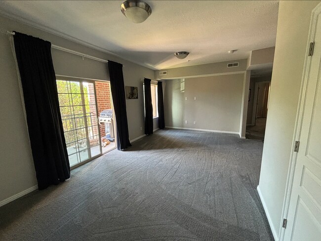 Foto del edificio - Modern 2 Bed 2 Bath Condo in the Heart of Downtown SLC!