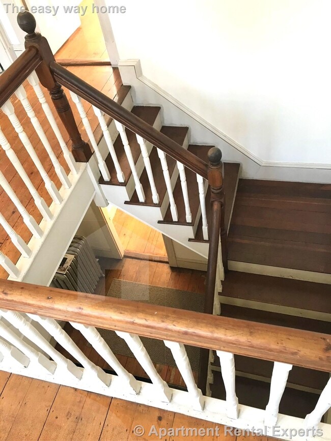 Photo - 80 Curtis St House