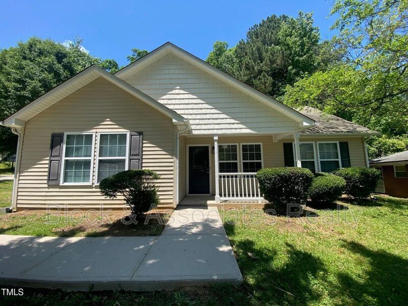 Foto principal - 116 Archdale Dr